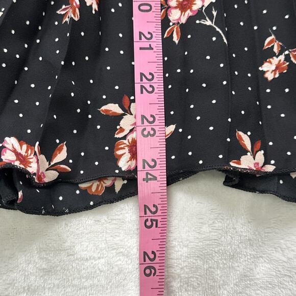 Marybelle Pleated Skirt Plus Size 4X Black Red Floral Knee Length Made USA NEW - Picture 13 of 13